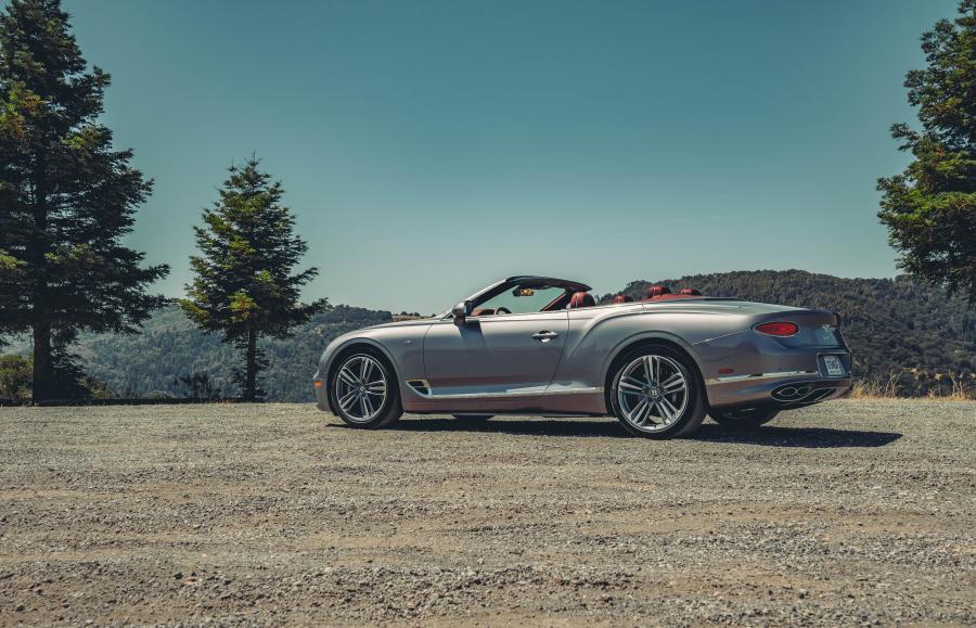  Bentley Continental GT V8 Convertible 2019 года  (NA) (фото 21 из 40)